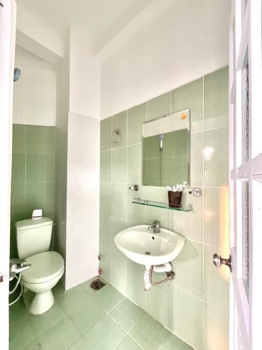 Hoang Cam Hotel Вунгтау Экстерьер фото